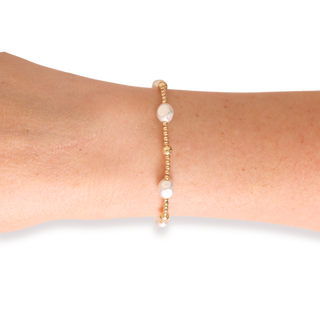 Maggie Bracelet in Gold: Standard 6.75 Inch