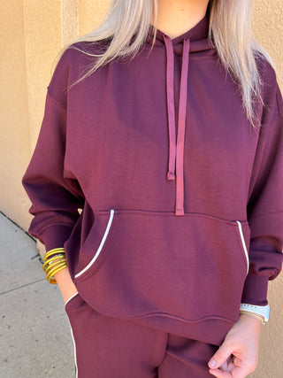On The Line Piping Set- Dark Cherry