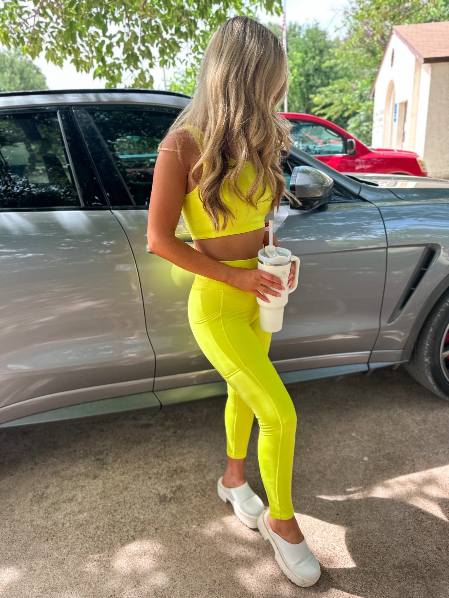 Fluorescent yellow sport leggings